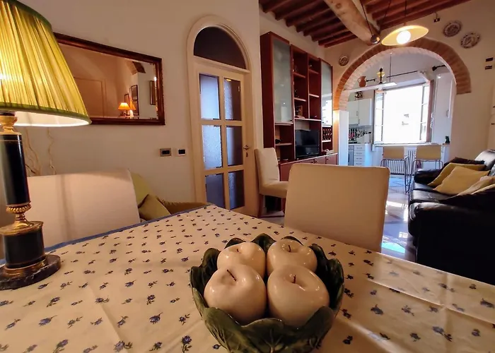 Apartament Marta House *